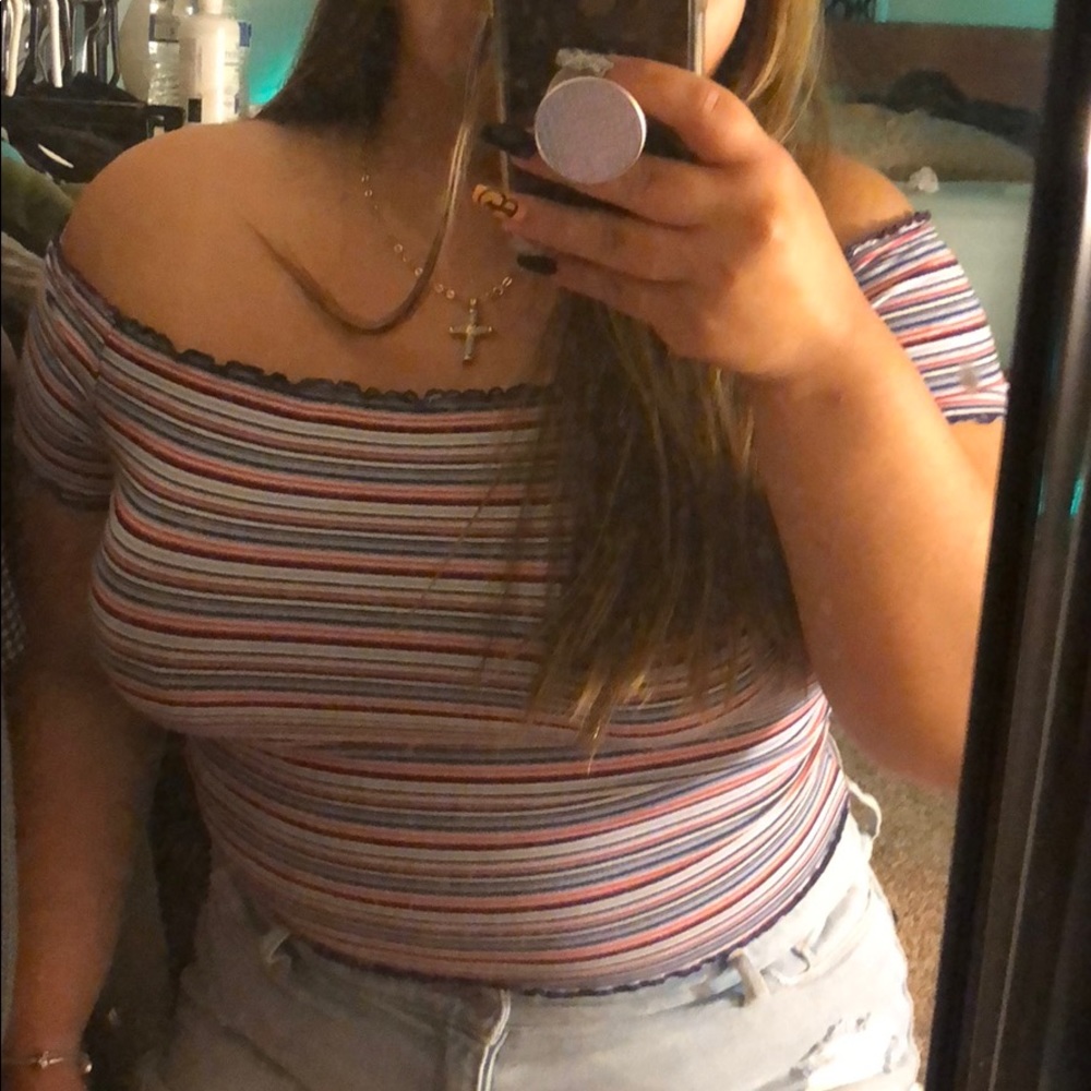 off the shoulder crop top